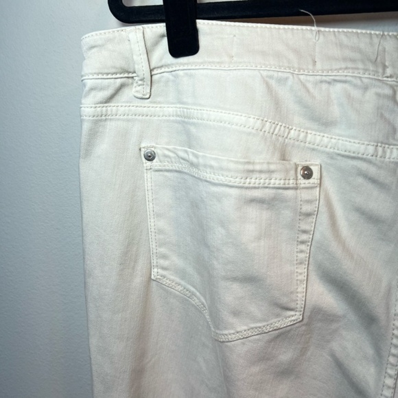 J. Jill Denim Women's Authentic Fit Cropped Jeans Cream Capri Raw Hem Stretch 18 - Picture 11 of 13
